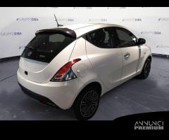 Lancia Ypsilon 11M My23 1.0 Firefly 70 CvStar...