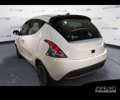 Lancia Ypsilon 11M My23 1.0 Firefly 70 CvStar...