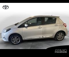 Toyota Yaris III 2017 5p Benzina 5p 1.0 Lounge - 8