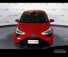 Toyota Aygo II 2018 5p 5p 1.0 x-play m-mt 72cv