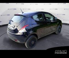 Lancia Ypsilon III 2015 Benzina 0.9 t.air Ele...