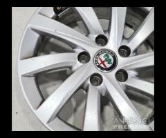 CERCHIO IN LEGA ALFA ROMEO Giulietta Serie (940_)