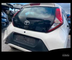 Ricambi usati per Toyota Aygo 1.0 bz del 2019