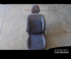 Sedile anteriore sinistro Peugeot 206 01-05 1.1 - 1