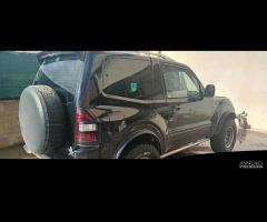 Motore 4M41 MITSUBISHI PAJERO V60 3.2DID