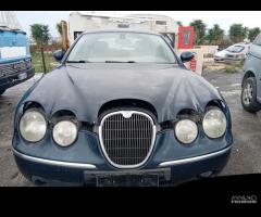 Ricambi Jaguar S-Type 2.7 cambio automatico.