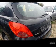 Ricambi PEUGEOT 207 1.4HDI motore 8HZ