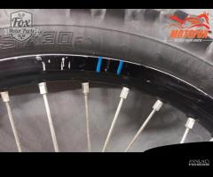 RUOTA ANTERIORE YAMAHA YZ YZF 21 nera con crepa - 9