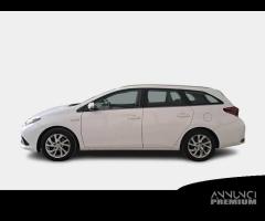 TOYOTA AURIS WAGON Touring Sports Hybrid Business