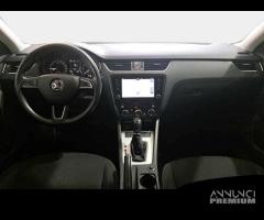 SKODA OCTAVIA WAGON 2.0 TDI EXECUTIVE DSG - 3