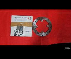 Kit disco e pastiglie posteriore HONDA JAZZ 2500