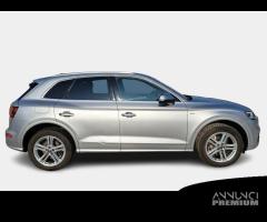 AUDI Q5 40 TDI S Line Plus quattro S tronic