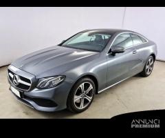 MERCEDES-BENZ E 220 d 4Matic Sport Autom. 2 PORTE