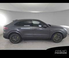 PORSCHE CAYENNE COUPE 3.0 V6 E-Hybrid