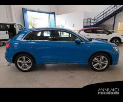 AUDI Q3 40 TDI quattro S tronic S Line Edition - 4