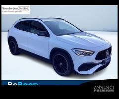 Mercedes-Benz GLA 220 D PREMIUM 4MATIC AUTO - 8