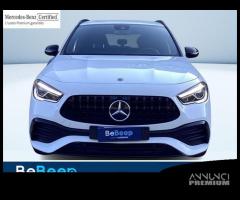 Mercedes-Benz GLA 220 D PREMIUM 4MATIC AUTO - 9