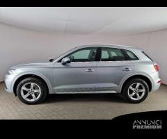 AUDI Q5 40 TDI MHEV Business Sport quattro S troni - 2