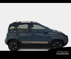 FIAT PANDA 1.0 FireFly 70cv S/S Hybrid Cross 5 POR - 1