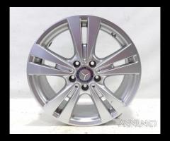 CERCHIO IN LEGA MERCEDES Classe A Serie (W176) A24