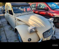 Citroen 2 cavalli 2CV per ricambi (2a)