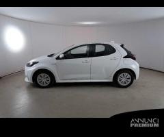 TOYOTA YARIS Hybrid Business MY20 5 PORTE