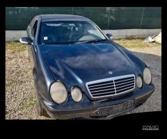 Mercedes Clk 200 kompressor avantgarde w208 per ri