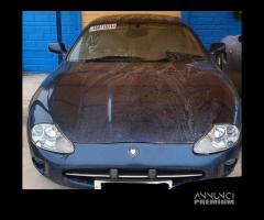 Jaguar XK8 4.0 v8 blu per ricambi (2a) - 1