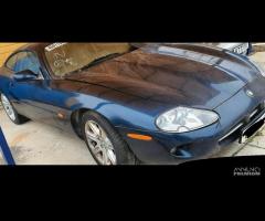 Jaguar XK8 4.0 v8 blu per ricambi (2a) - 3