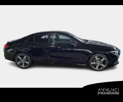 MERCEDES-BENZ CLA 180 d Automatic Sport 4 PORTE CO