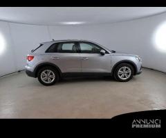 AUDI Q3 35 TDI S tronic Business