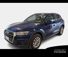 AUDI Q5 35 TDI Business quattro S tronic - 2