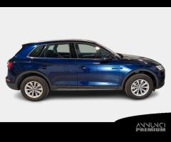 AUDI Q5 35 TDI Business quattro S tronic - 4