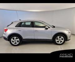 AUDI Q3 35 TDI S tronic Business Advanced - 4