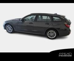 BMW 320 48V Business Advantage Touring auto