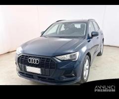 AUDI Q3 35 TDI S tronic Business Advanced