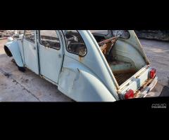 Citroen 2 cavalli 2CV epoca per ricambi (2a)