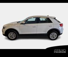 VOLKSWAGEN T-ROC 1.6 TDI SCR Business