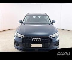 AUDI Q3 35 TDI S tronic Business Advanced