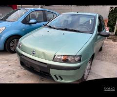 Ricambi per Fiat Punto 1.2 benz del 00 188A4000