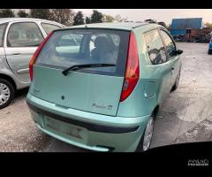 Ricambi per Fiat Punto 1.2 benz del 00 188A4000