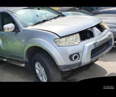 Mitsubishi L200 2.5 codice motore 4D56 per ricambi - 1