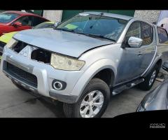 Mitsubishi L200 2.5 codice motore 4D56 per ricambi - 3