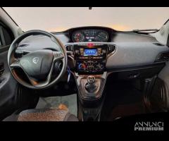 LANCIA YPSILON 1.0 HYBRID 5P - 6