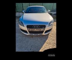 Audi TT 8j 2.0 TDI quattro cbb per ricambi (2a)