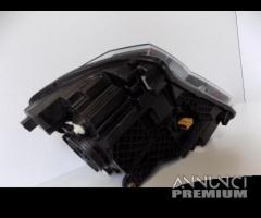 Skoda SuperB 3 Faro Xenon LED destro - 6378 - 7