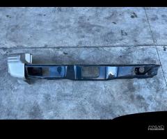 Paraurti posteriore grigio Mitsubishi Pajero 1993