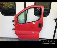 Porta anteriore sinistra Renault Trafic anno 2007