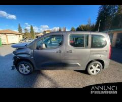 RICAMBI OPEL COMBO X19 LIFE 1.2 T.B. ANNO 2020 - 2