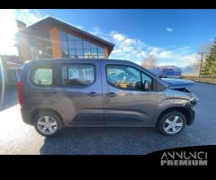 RICAMBI OPEL COMBO X19 LIFE 1.2 T.B. ANNO 2020 - 4